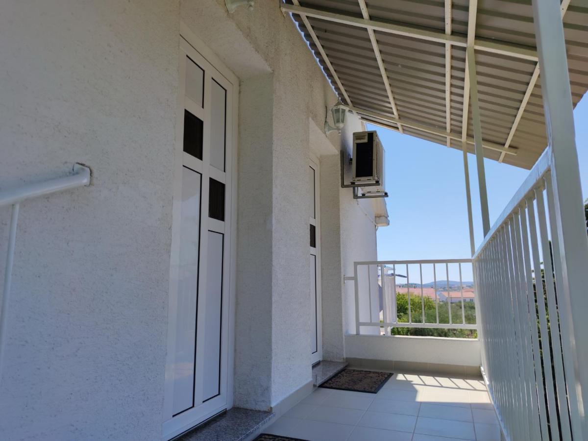 Apartments Vodice Srima Exterior photo